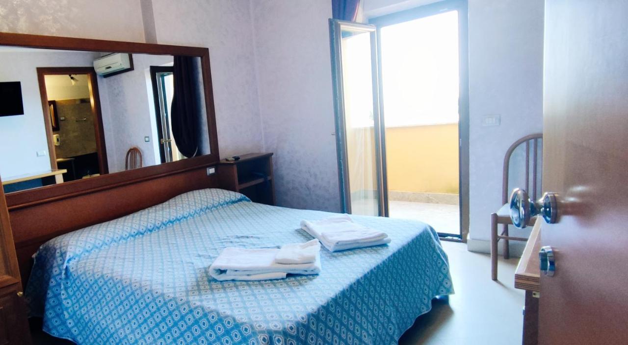 Affittacamere Stranamore Frascati Exteriér fotografie